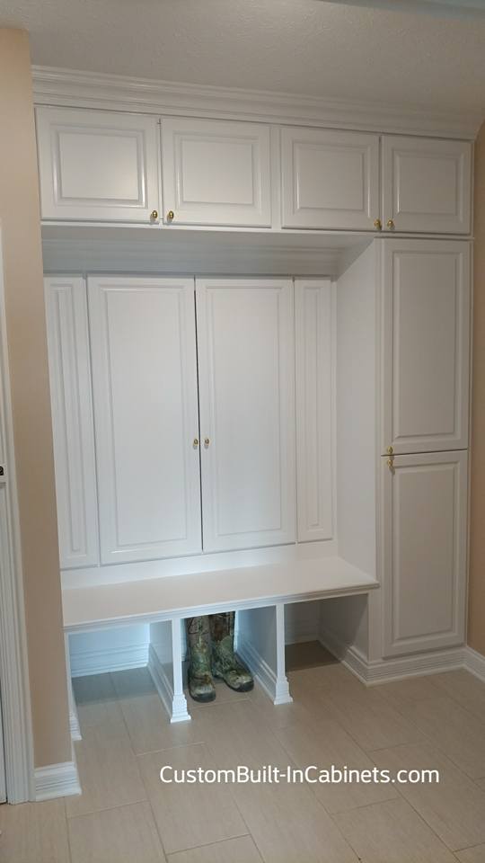 Custom Mudroom Built Ins In Louisville Kentucky And Surrounding